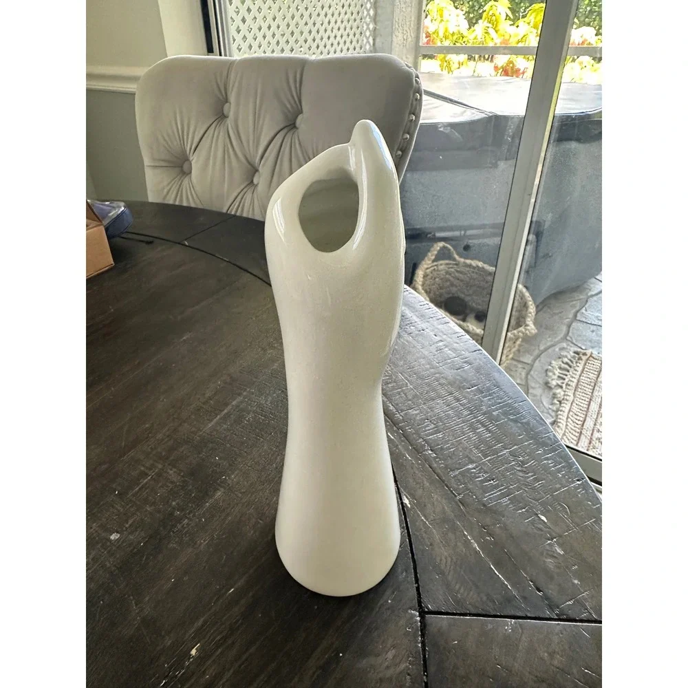 Vintage White Ceramic Hand Vase Sculptural Fist Bud Vase Mid Century Modern EUC